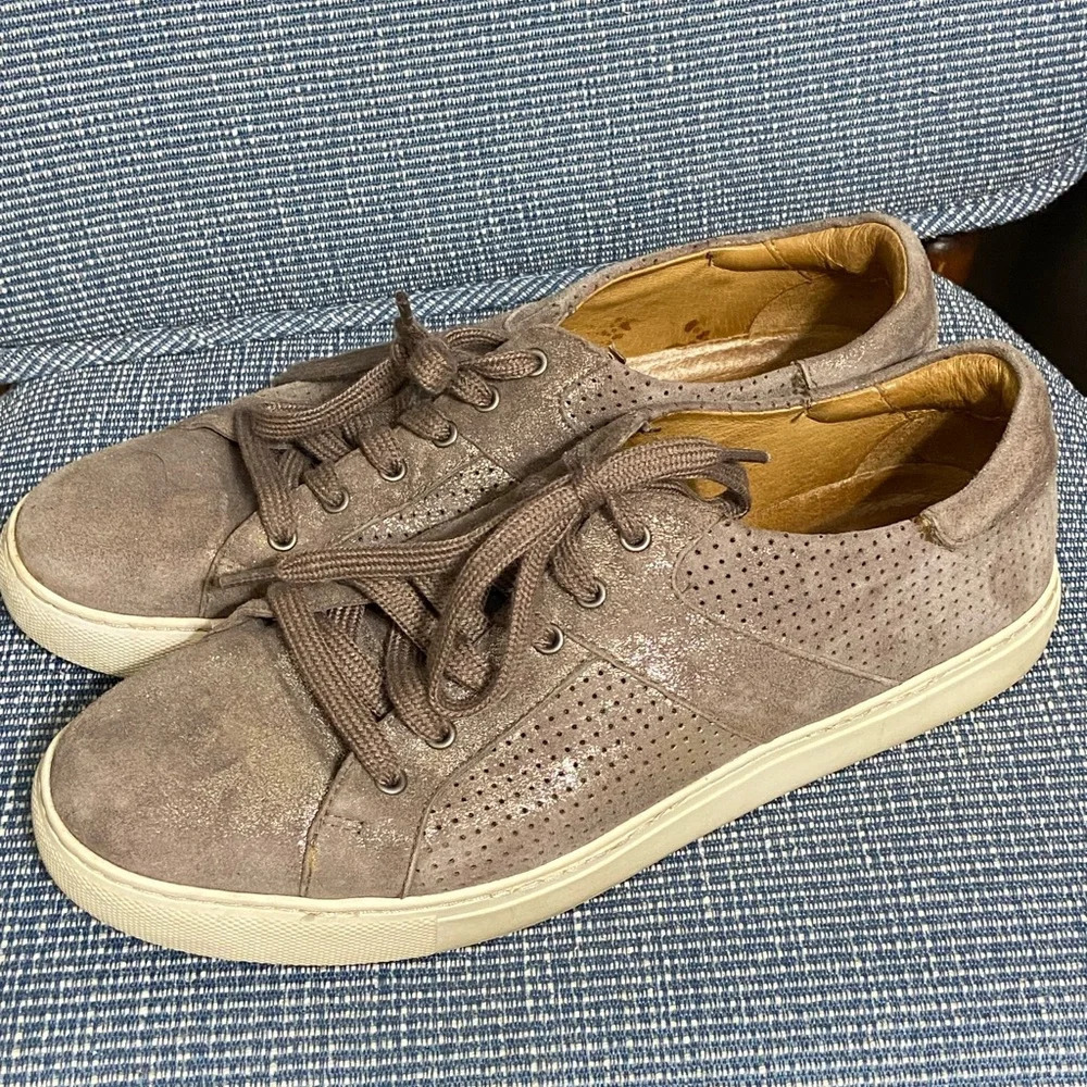 TRASK Shoes Womens Lindsey Sneakers Brown Suede Perforated Metallic 10M